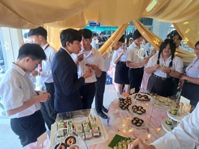 LINE_ALBUM_�Ը��ͺ��С�ȹ�ºѵ� 2567_250221_152.jpg
